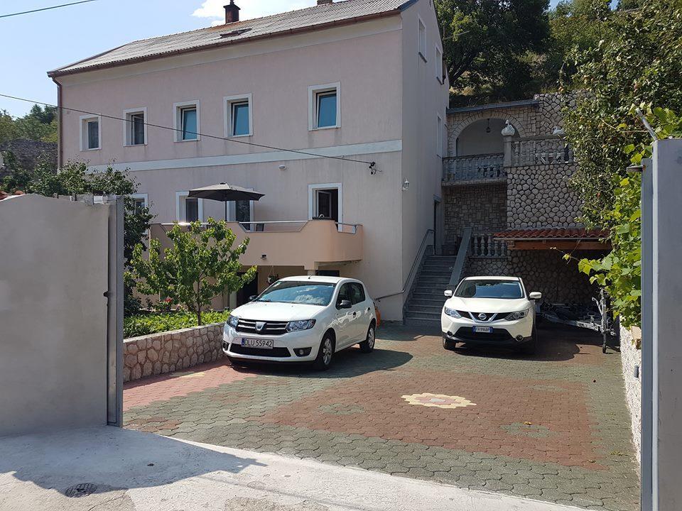 Apartmani Pod Nehajem Сень Экстерьер фото